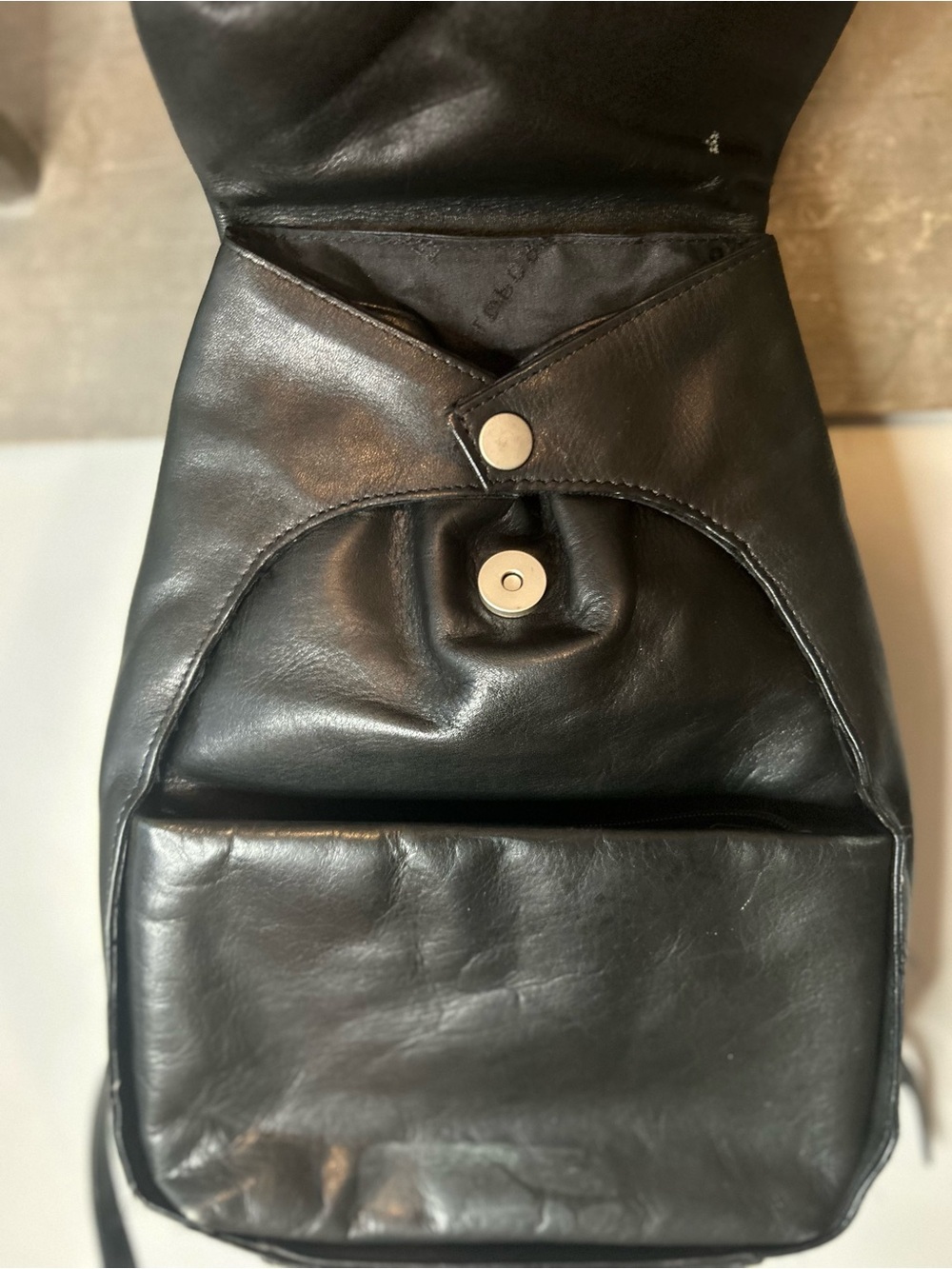 Leather backpack - Picture 13 of 16
